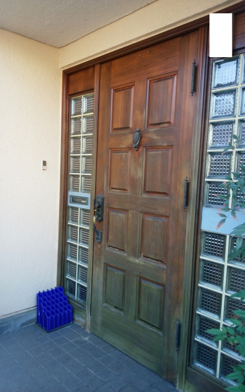 既設の玄関ドア
